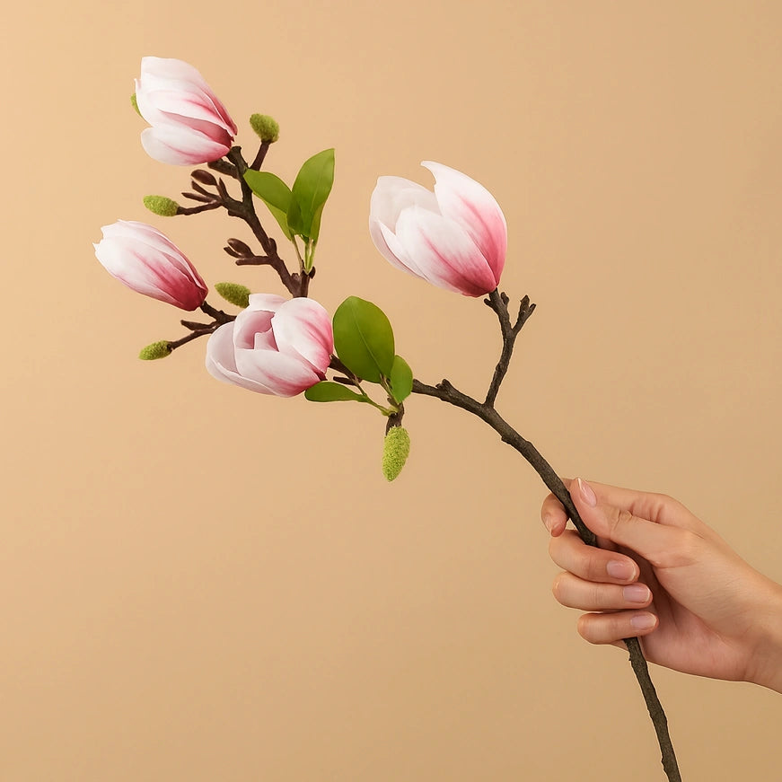 True-to-Life Magnolia (1pc)
