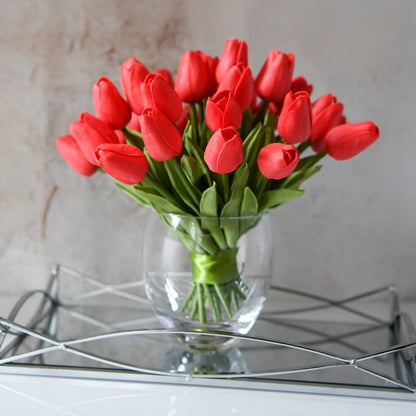 Hyper Real Tulips (set of 10)