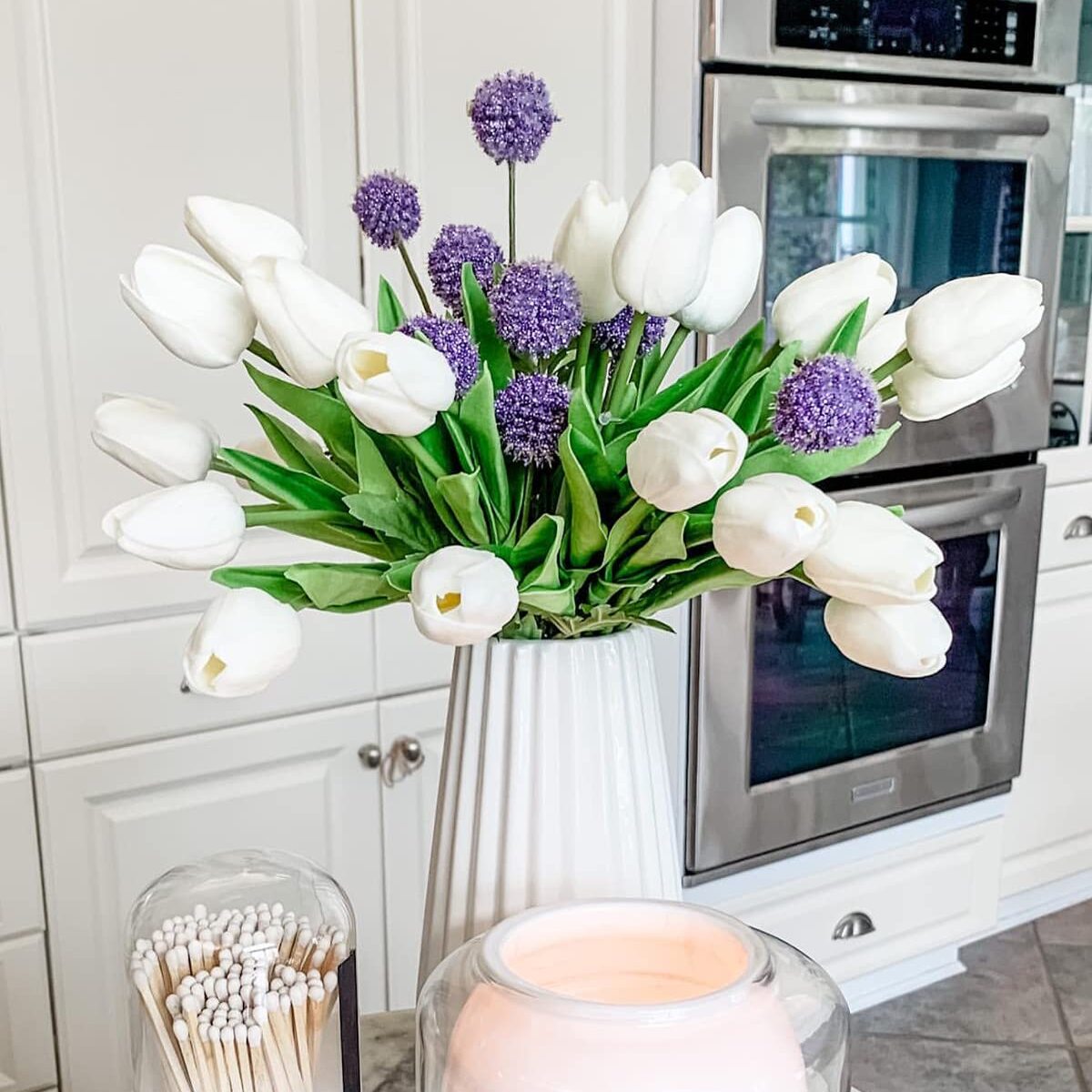 Hyper Real Tulips (set of 10)