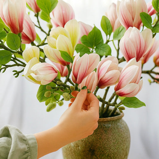 True-to-Life Magnolia (1pc)