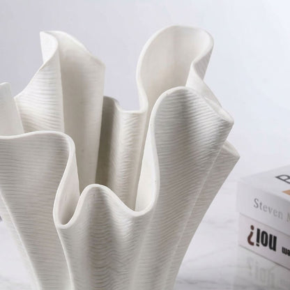 Skulptural Designvas i Keramik (29x29 cm)